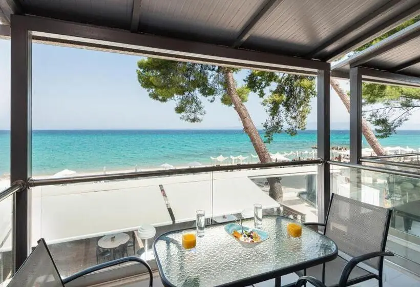 Habitació Estàndard Vista Mar amb Balconada, Tridente Mare