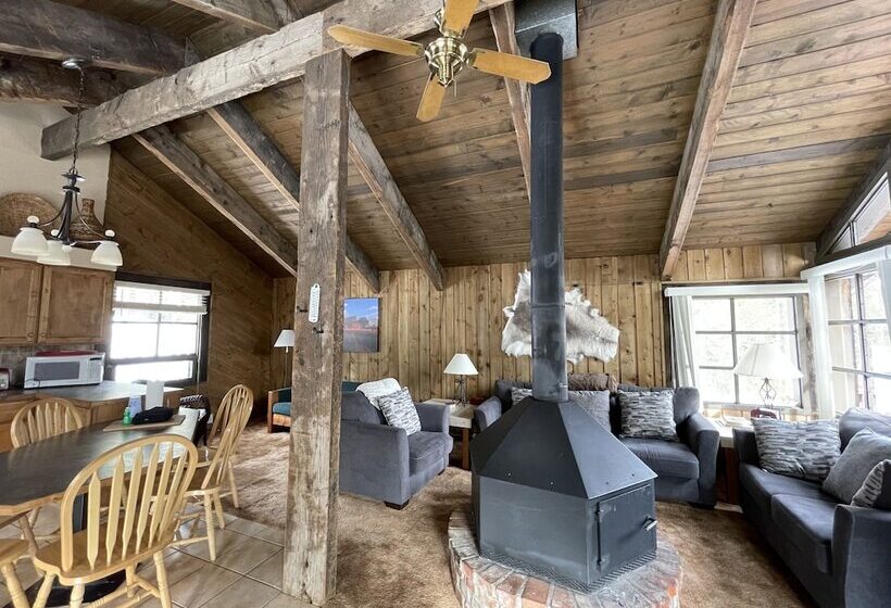 Хижина, Brecken Haus