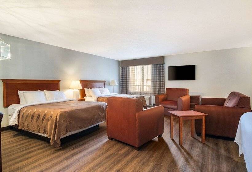 스위트, Quality Inn  On The Lake Clarksvilleboydton