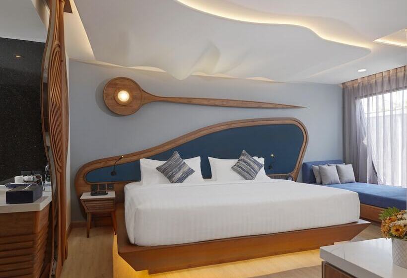 غرفة ديلوكس سرير كينج, The Oceanic Sportel Phuket   Sha Extra Plus