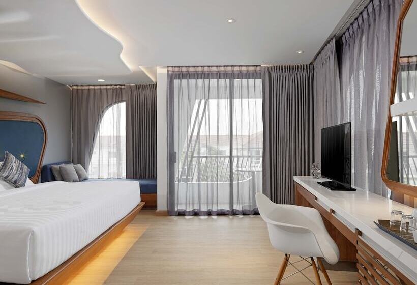 غرفة ديلوكس سرير كينج, The Oceanic Sportel Phuket   Sha Extra Plus