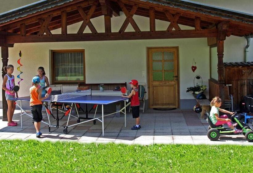 Апартаменты 1 Спальня Нижний Этаж, Bauernhof Ferienwohnungen Sennhof