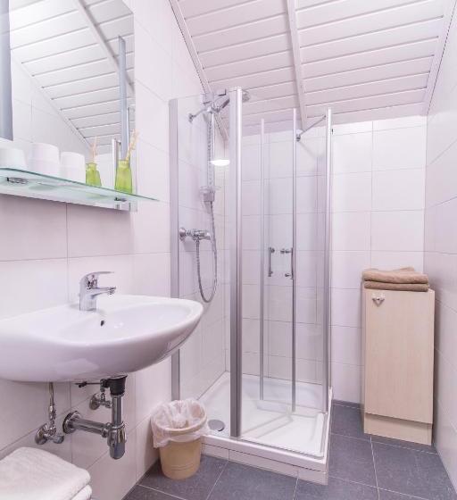 غرفة قياسية مزوَّدة بشُرفة, Gästehaus Wulz Lesjak