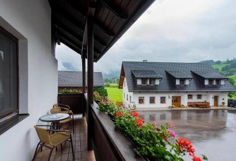 Апартаменты 2 Спальни с Балконом, Ferienhof Kandler