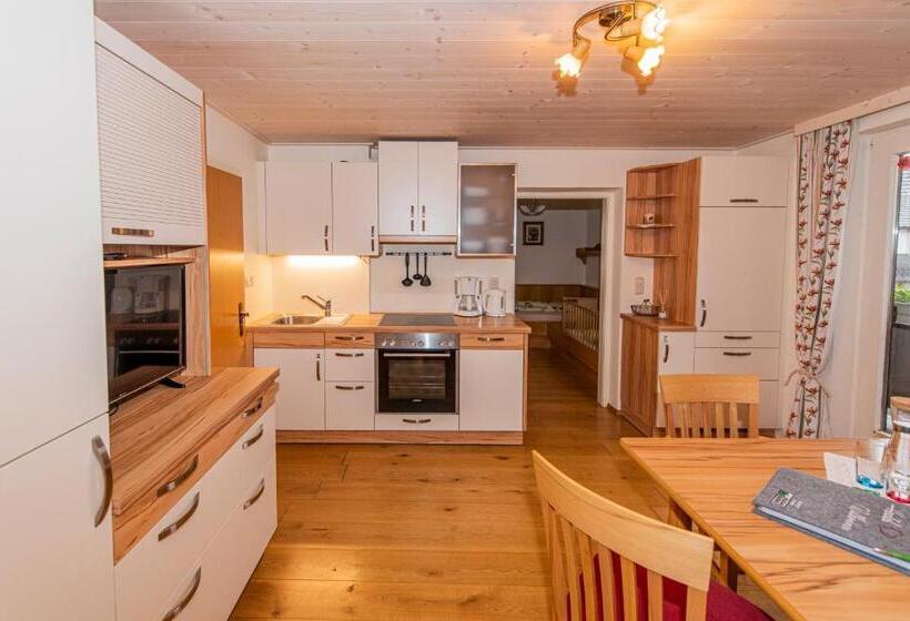 Апартаменты 2 Спальни с Балконом, Ferienhof Kandler