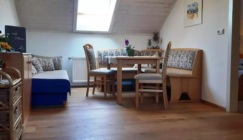 Huoneisto 3 Makuuhuonetta, Ferienhof Kandler