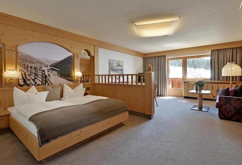 غرفة قياسية, Almhof