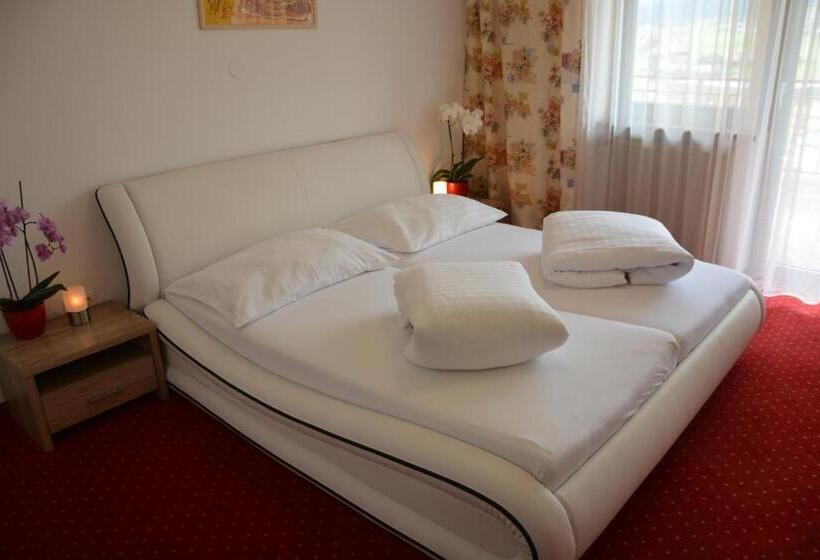 اتاق راحتی, Böhmerwaldhof