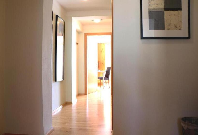 주니어 스위트, Binggl