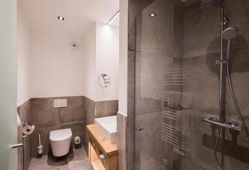 غرفة سوبيريور فردية, Heigenhauser Superior