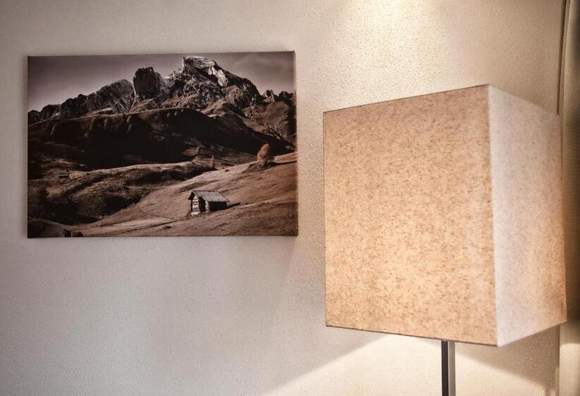 غرفة ديلوكس مزودة بشرفة, Heigenhauser Superior