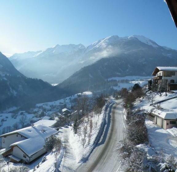 标准间带阳台, Pension Weiratherhof