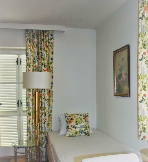 标准单人间, Restaurant Häuserl Im Wald Graz