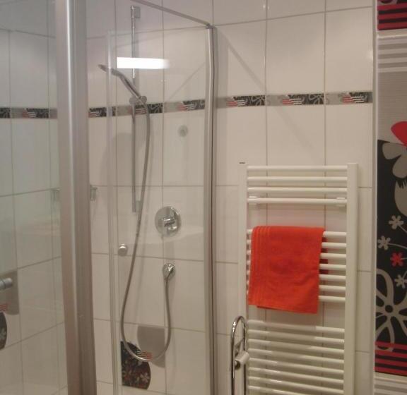 침실 1개 발코니 아파트, Jagerhof