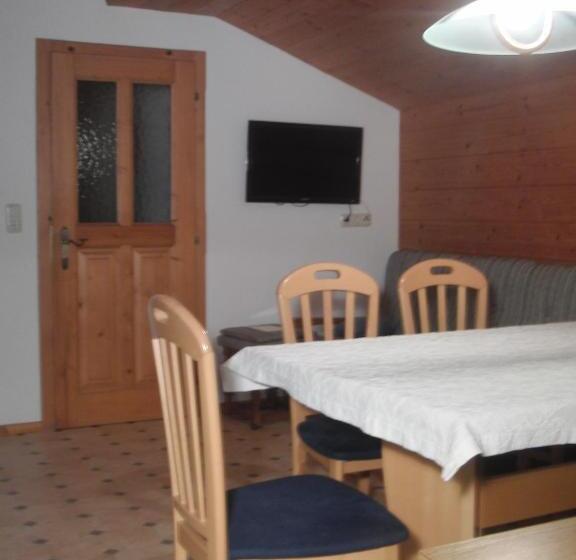 침실 1개 컴포트 아파트, Jagerhof