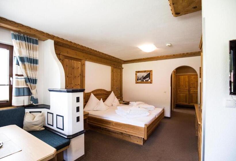 标准间带阳台, Landhaus Schnöller