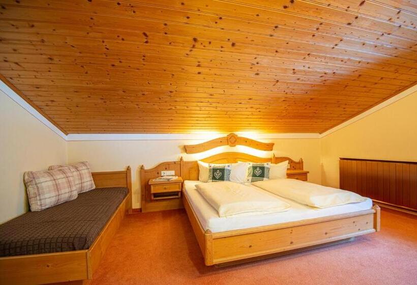 آپارتمان 1 خوابه, Moarbauer