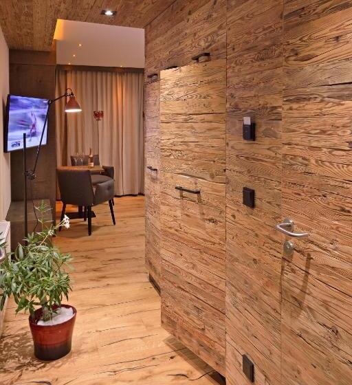 Номер Deluxe с Балконом, Berghotel Pointenhof