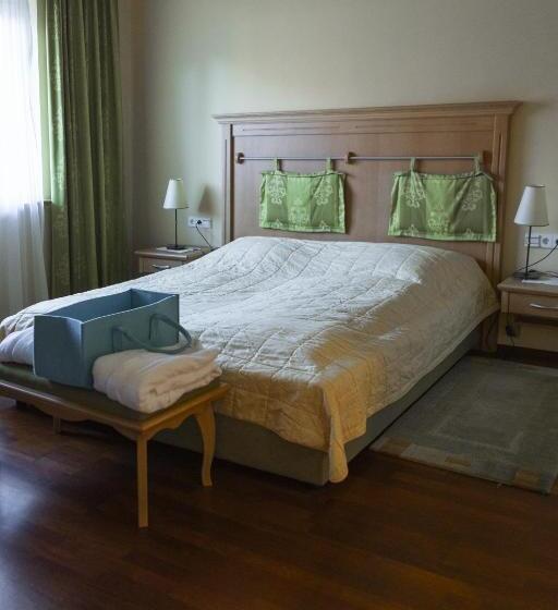 סוויטה, Wellnesshotel Paradiesquelle