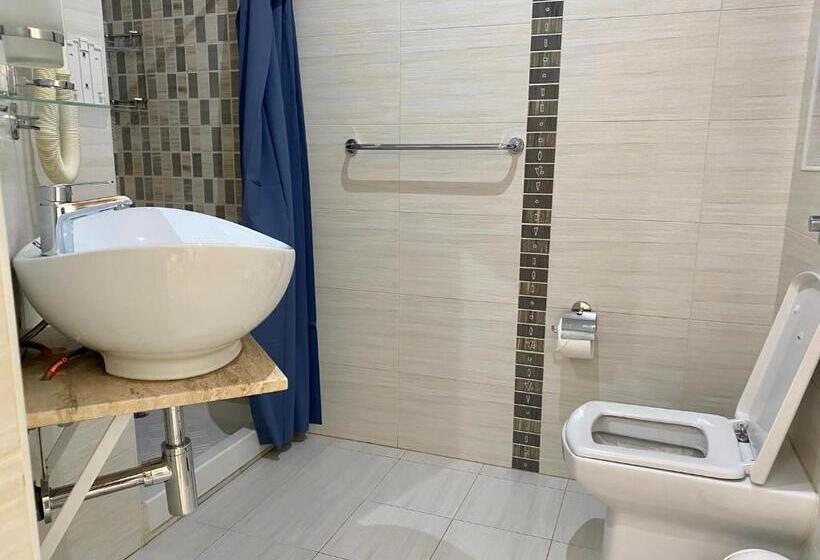 스탠다드 트리플 룸, Flamingo Hotel Malta