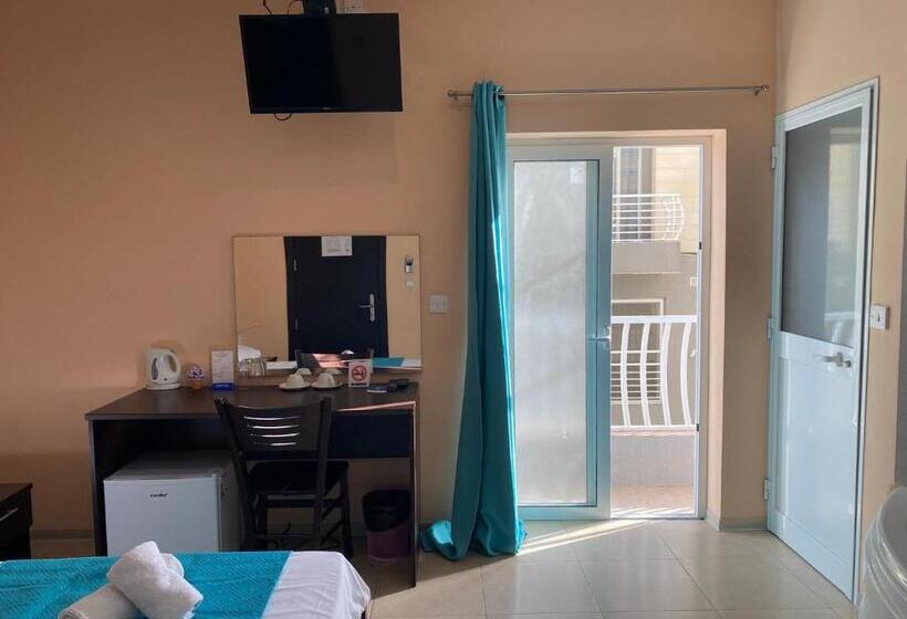 스탠다드 자쿠지 룸, Flamingo Hotel Malta