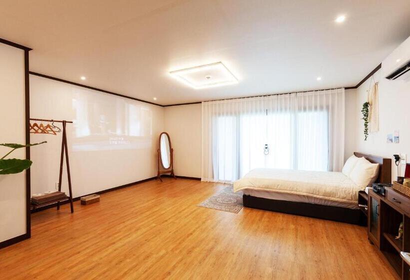 Quarto Estandar, Seogwipo The Hyeyum Stay