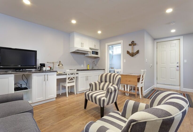 جناح عائلي غرفتين نوم, Picton Harbour Inn