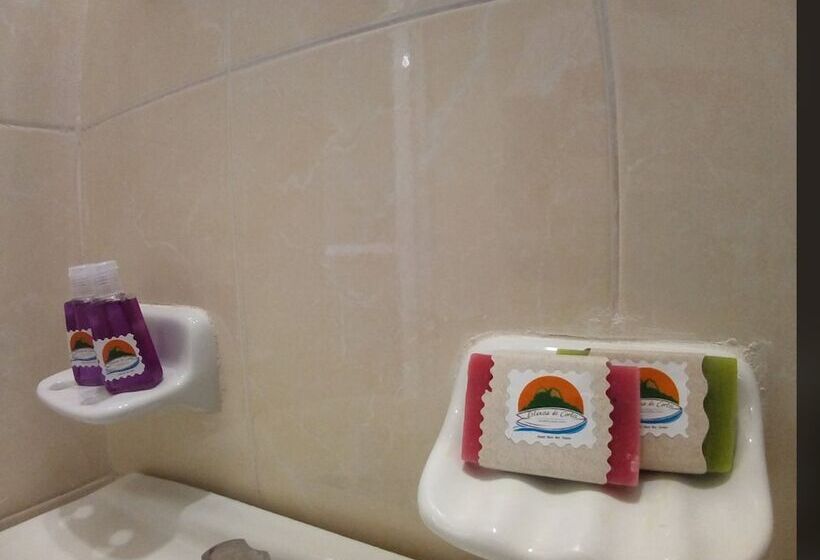 家庭间, Estancia De Cortés