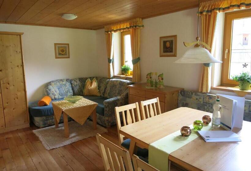 آپارتمان 2 خوابه, Appartement Breitlehn