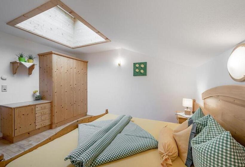 آپارتمان سوپریور 1 خوابه, Appartement Breitlehn