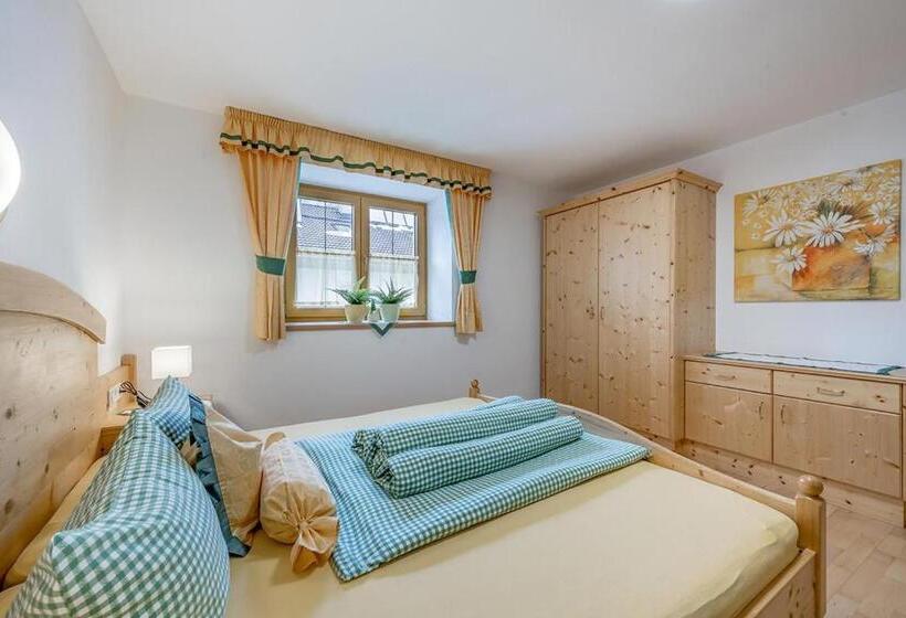 آپارتمان خانوادگی, Appartement Breitlehn