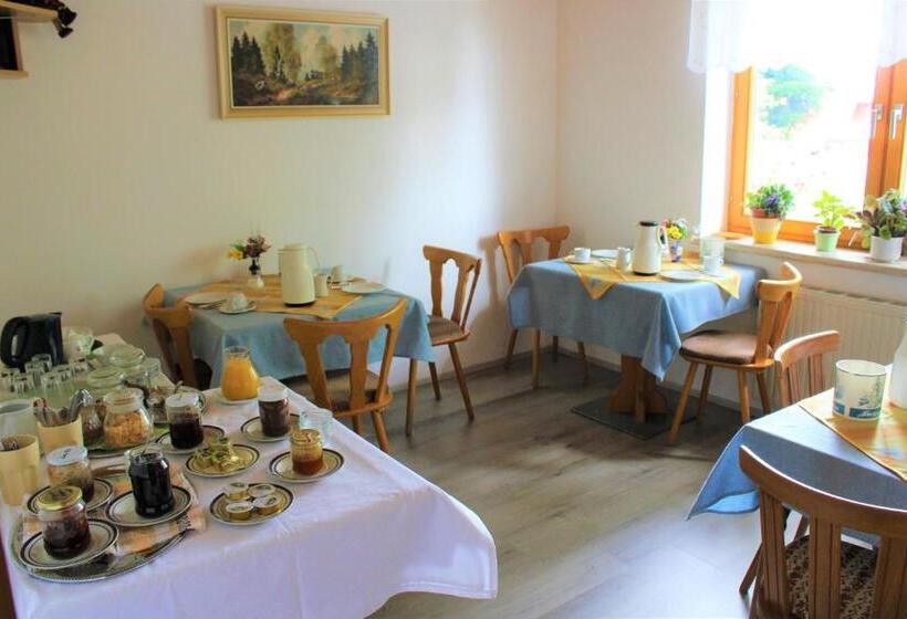 اتاق استاندارد, Gästehaus Uggowitzer