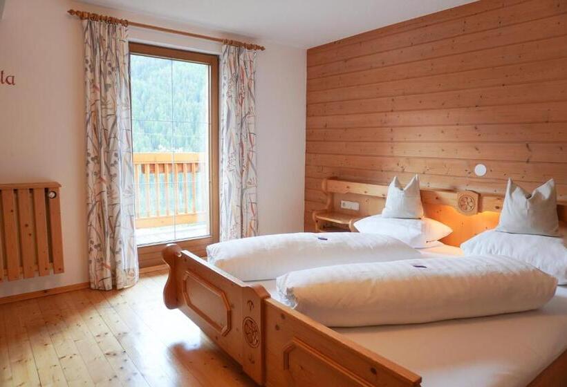 Номер Стандарт с Балконом, Naturhotel Berghof