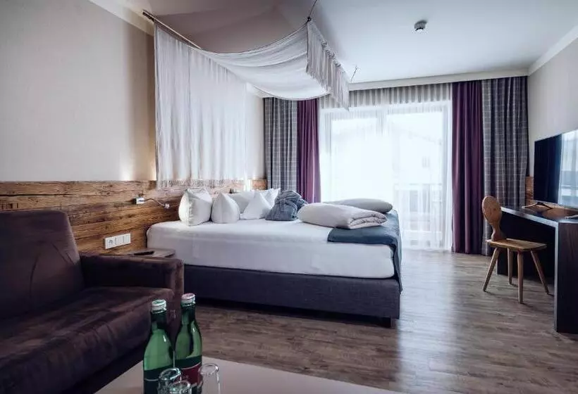 Standard-huone Parveke, Familienresort Ellmauhof Das Echte All Inclusive