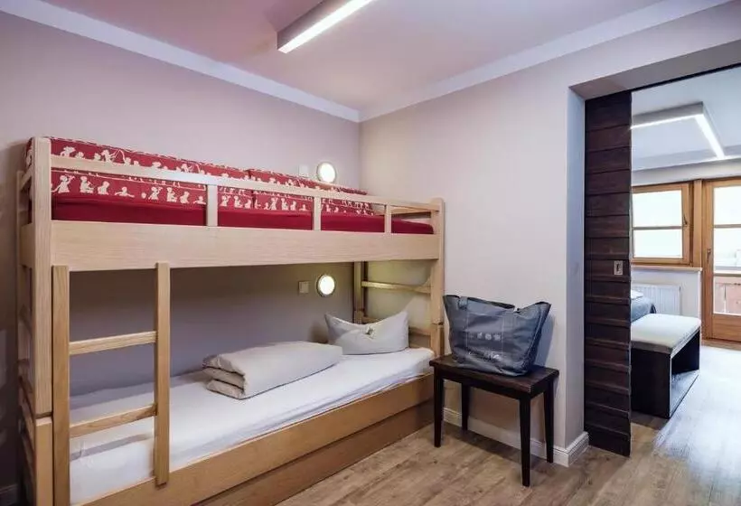 Perhehuone, Familienresort Ellmauhof Das Echte All Inclusive