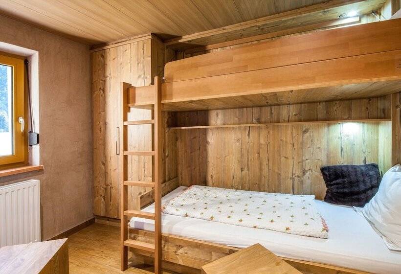 اتاق خانوادگی, Gasthaus Pension Reiterklause