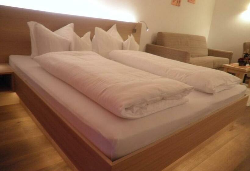 스탠다드 룸, Gasthof Zum Goldenen Löwen