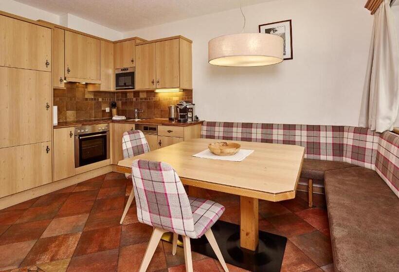 בית, 3 חדרי שינה, Grünwald Resort Sölden