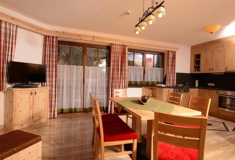 בית, חדר שינה 1, Grünwald Resort Sölden