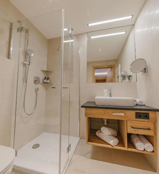 Номер Стандарт, Loisi S Boutique