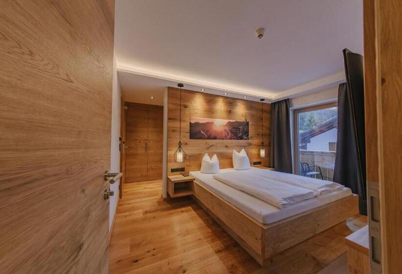 Номер Стандарт, Loisi S Boutique