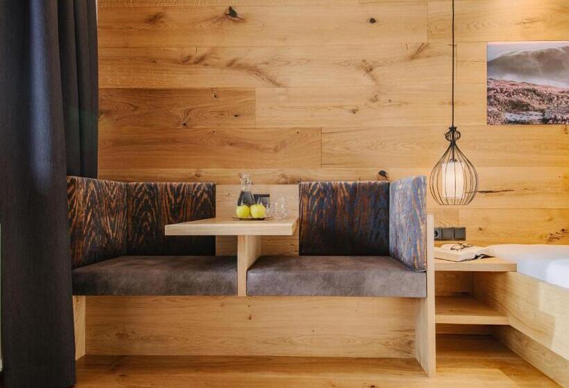 Номер Стандарт Вид на Горы, Loisi S Boutique