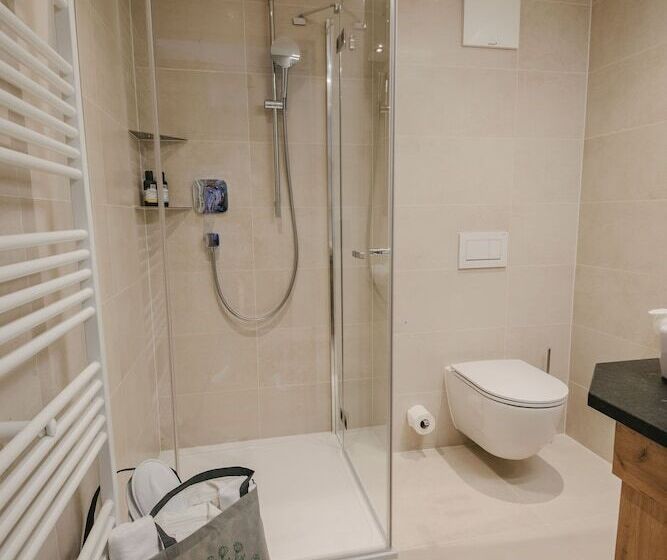 Номер Стандарт, Loisi S Boutique