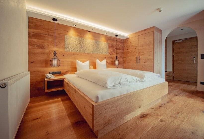 Номер Стандарт, Loisi S Boutique