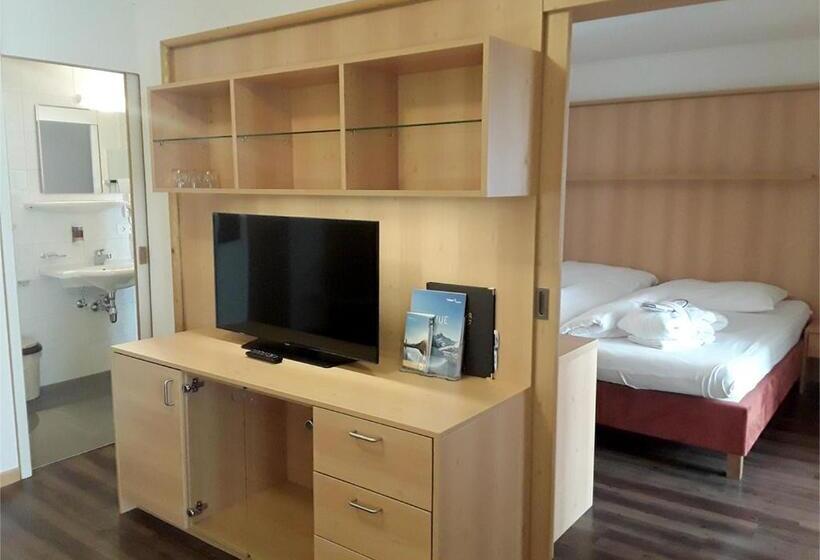 패밀리 룸, Nassereinerhof