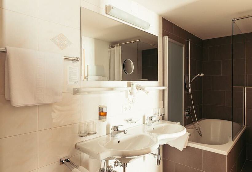 패밀리 스위트, Nassereinerhof