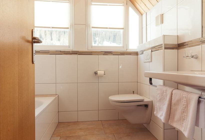 패밀리 룸, Nassereinerhof