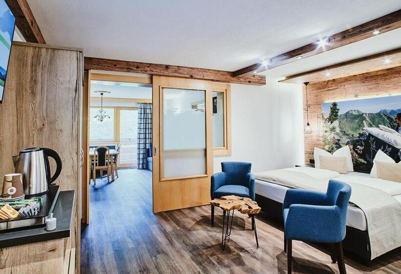 2ベッドルームアパートメント, Rustika