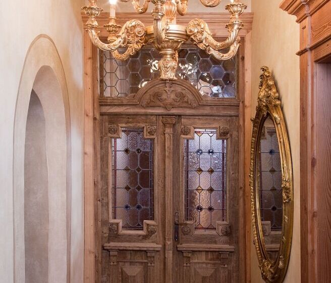 Люкс, Schloss Matzen