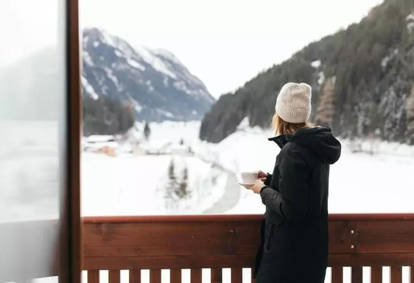 キングサイズベッドのスーペリアルーム, Weisseespitze